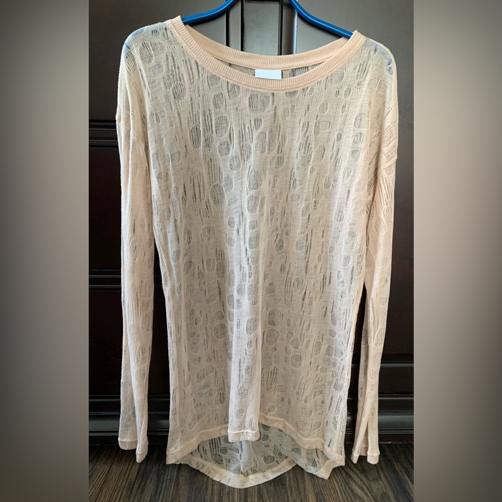 Beautiful !New! Rose Women's Top